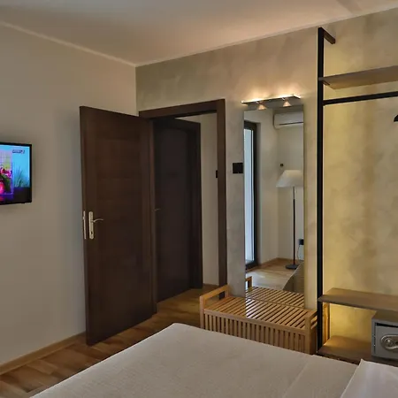 Apartment Palace Center *